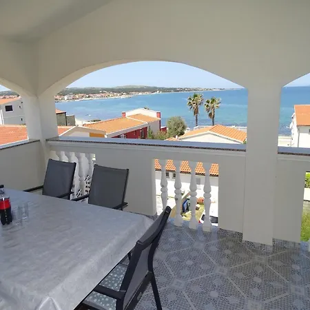 Apartmani David Vir Buitenkant foto