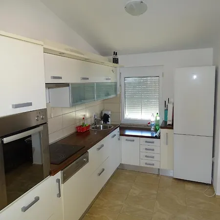 Apartmani David Vir Buitenkant foto